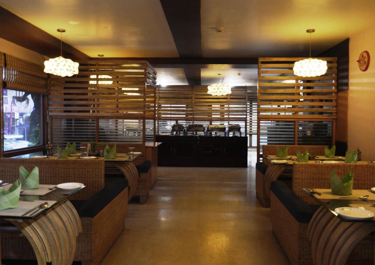 Hotel Rains Inn Guwahati Zewnętrze zdjęcie
