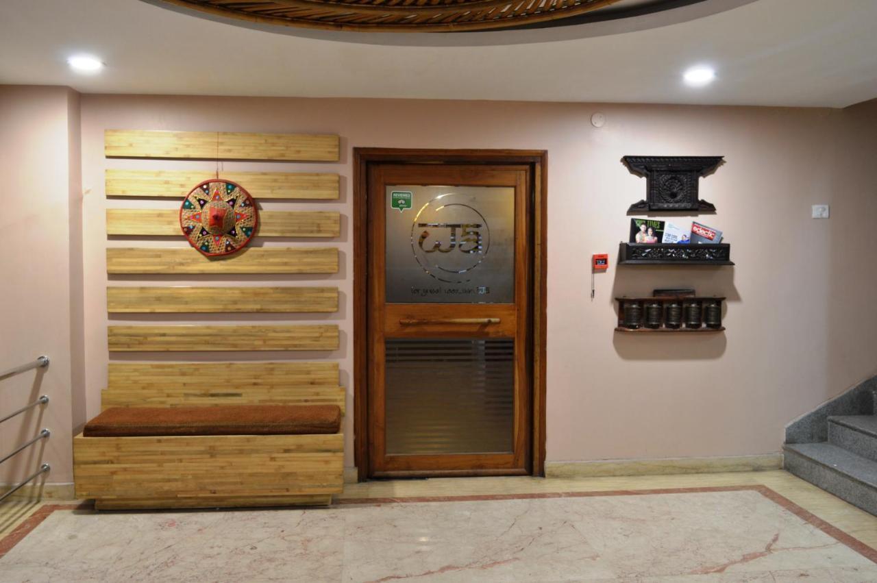 Hotel Rains Inn Guwahati Zewnętrze zdjęcie