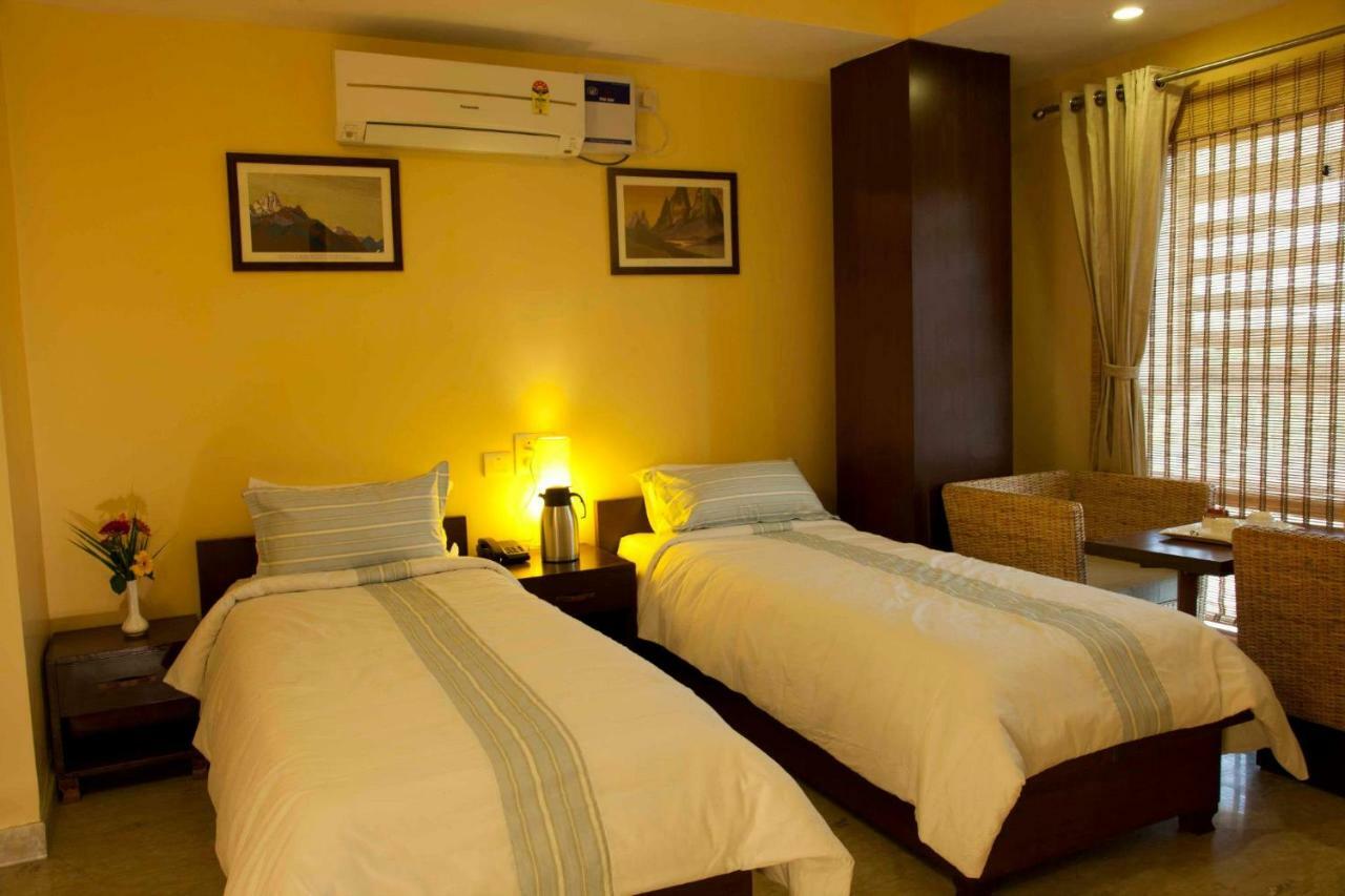 Hotel Rains Inn Guwahati Zewnętrze zdjęcie